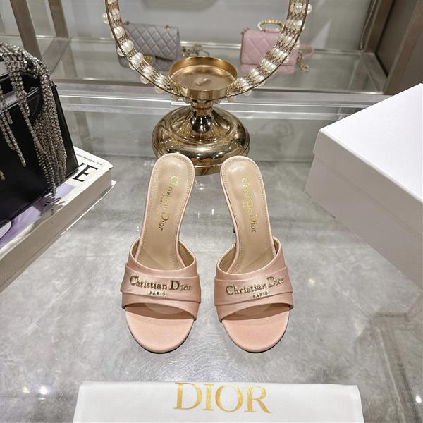 20251128184321378 250